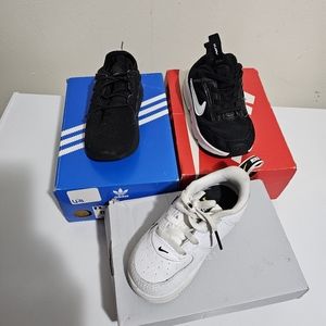 Toddler Nike shoes Lot Size 8C